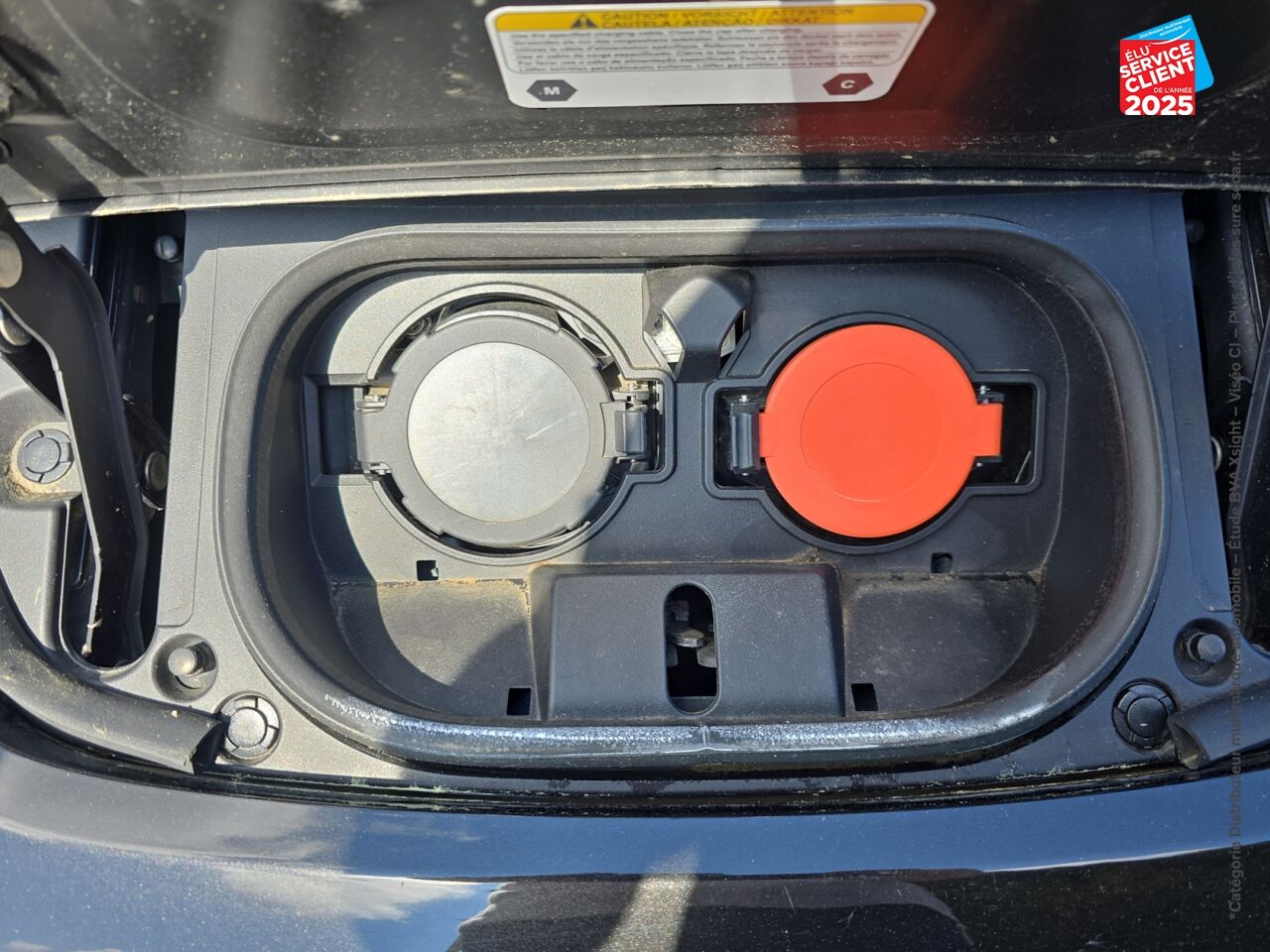Véhicule d'occasion NISSAN LEAF 150CH 40KWH TEKNA 21.5 SIEGES CHAUF GPS CAMERA chez Nissan Montbéliard