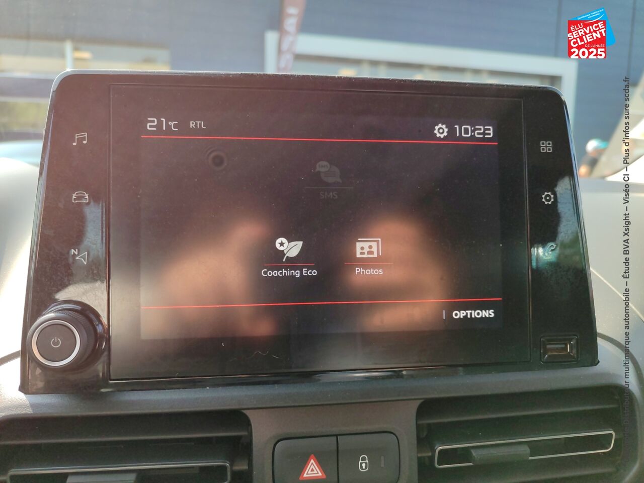 Véhicule d'occasion CITROEN BERLINGO M PURETECH 110CH SS FEEL chez Toyota Saint Dizier