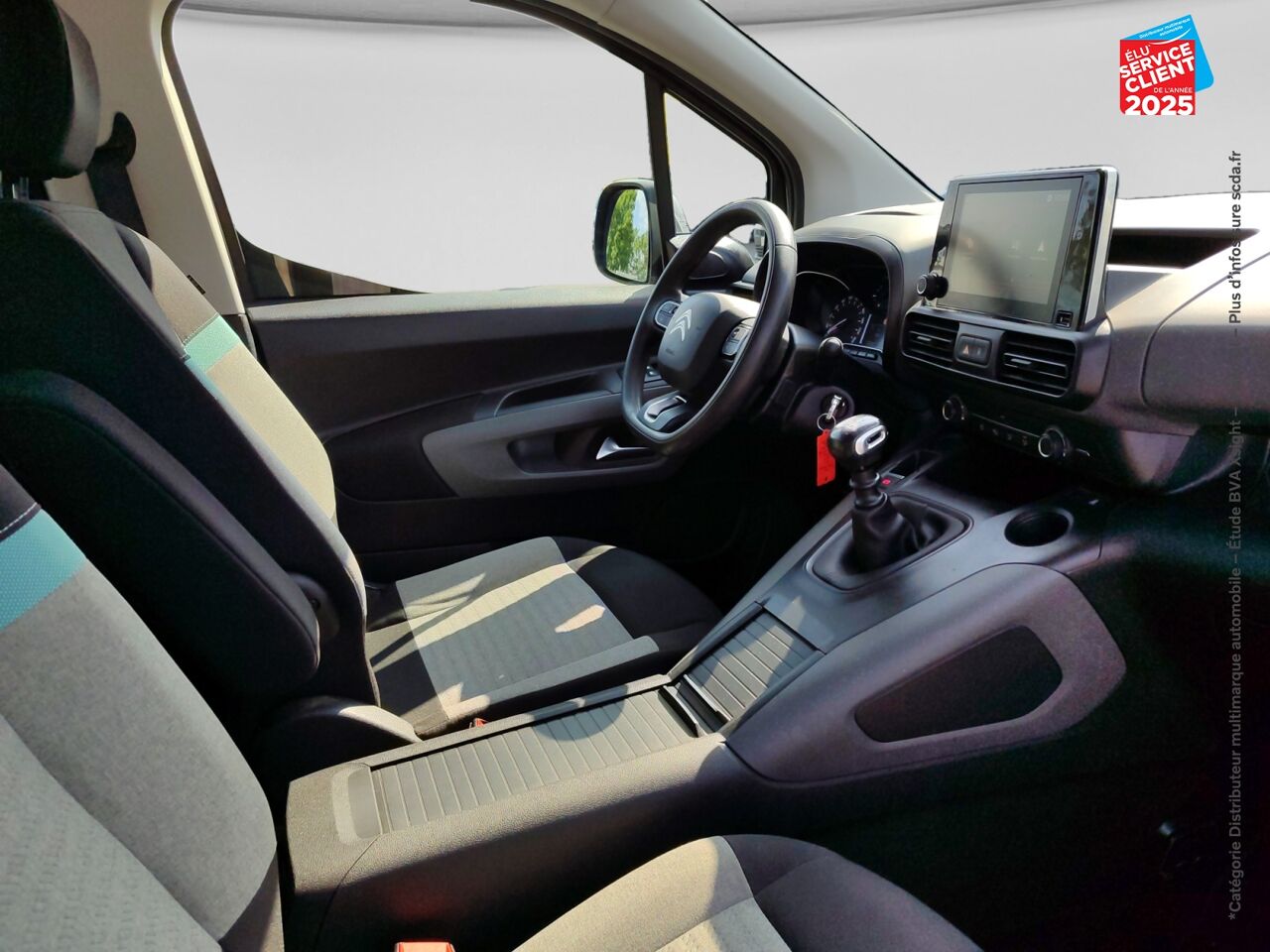 Véhicule d'occasion CITROEN BERLINGO M PURETECH 110CH SS FEEL chez Toyota Saint Dizier