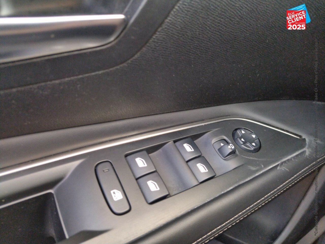 Véhicule d'occasion PEUGEOT 3008 1.2 PURETECH 130CH E6.C ALLURE BUSINESS SS chez Renault Saint-Louis