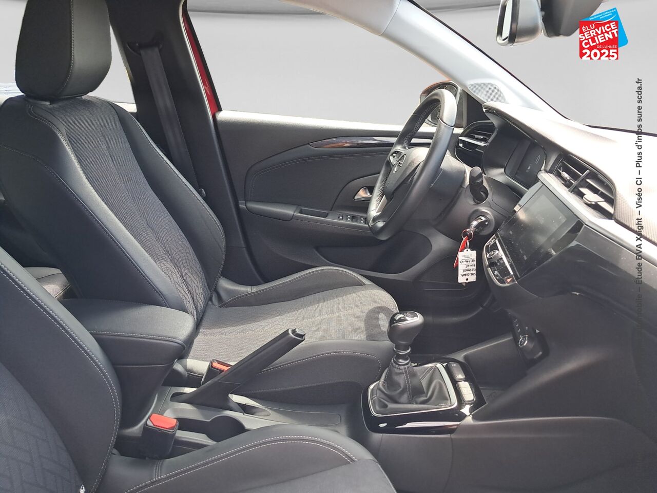 Véhicule d'occasion OPEL CORSA 1.2 TURBO 100CH ELEGANCE CAMERA CARPLAY chez Opel Bar le Duc