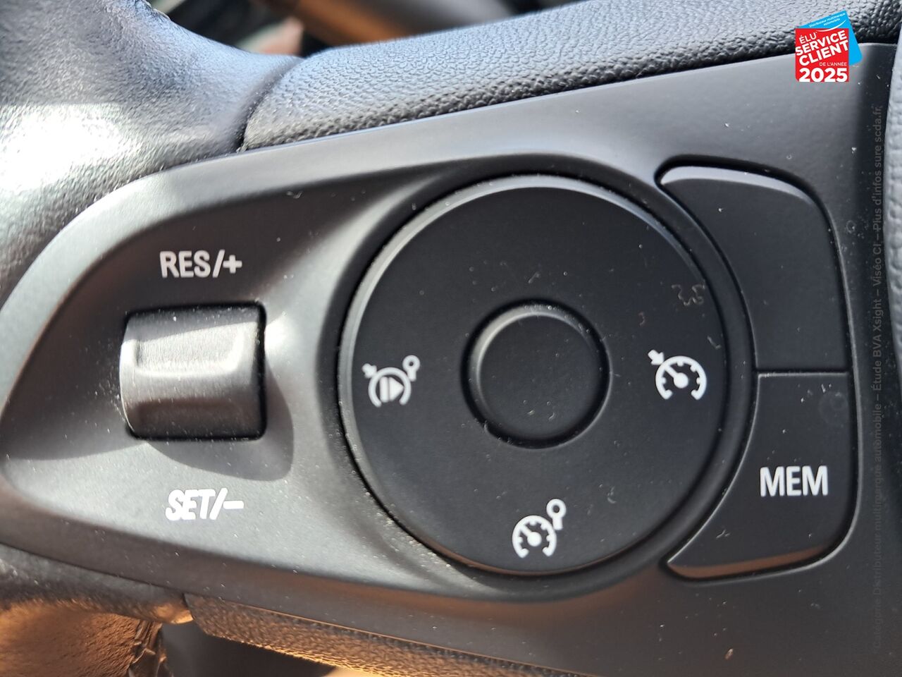 Véhicule d'occasion OPEL CORSA 1.2 TURBO 100CH ELEGANCE CAMERA CARPLAY chez Opel Bar le Duc