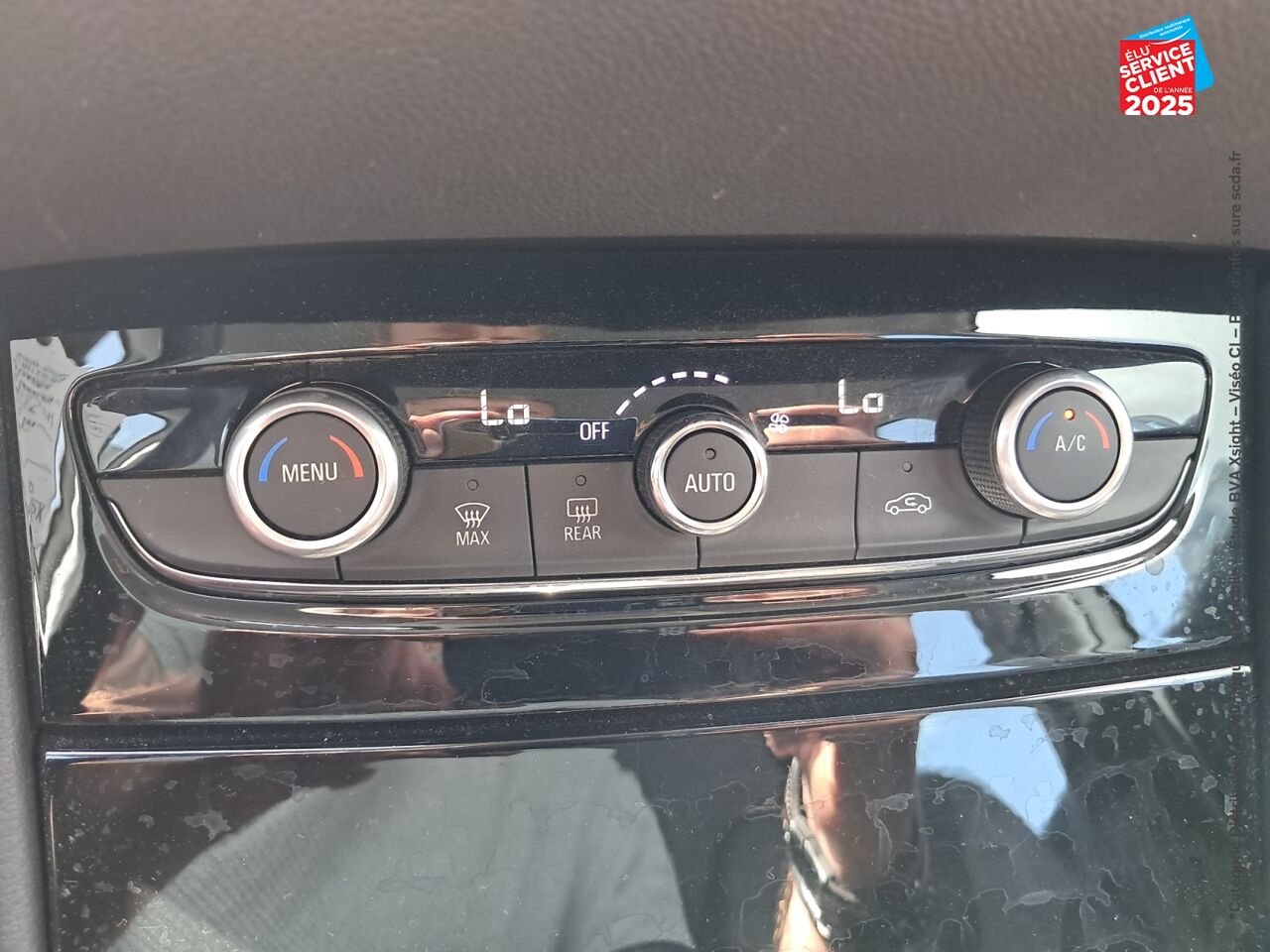 Véhicule d'occasion OPEL GRANDLAND X 1.2 TURBO 130CH EDITION GPS CAMERA CARPLAY chez Opel Dijon