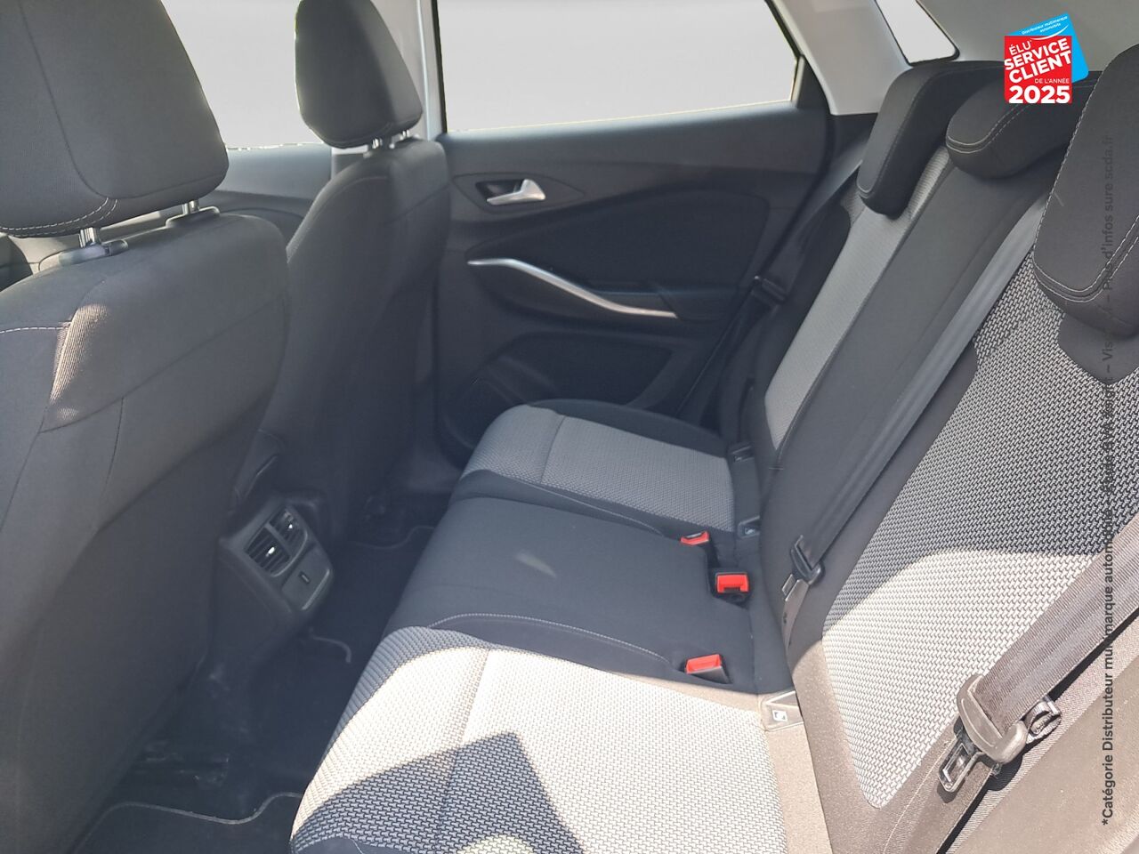 Véhicule d'occasion OPEL GRANDLAND X 1.2 TURBO 130CH EDITION GPS CAMERA CARPLAY chez Opel Dijon