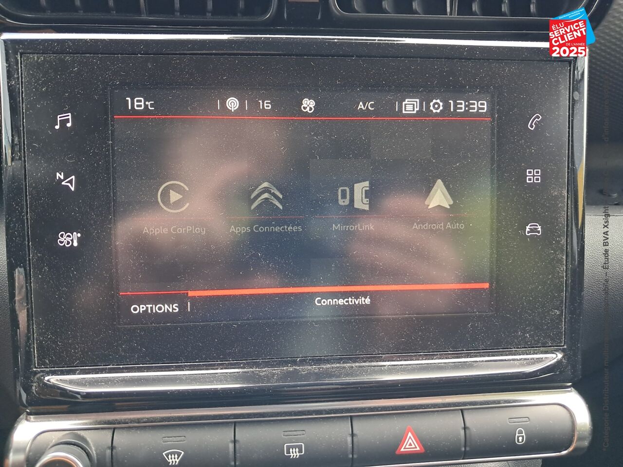 Véhicule d'occasion CITROEN C3 AIRCROSS PURETECH 110CH S/S SHINE E6.D GPS chez Renault Saint-Louis