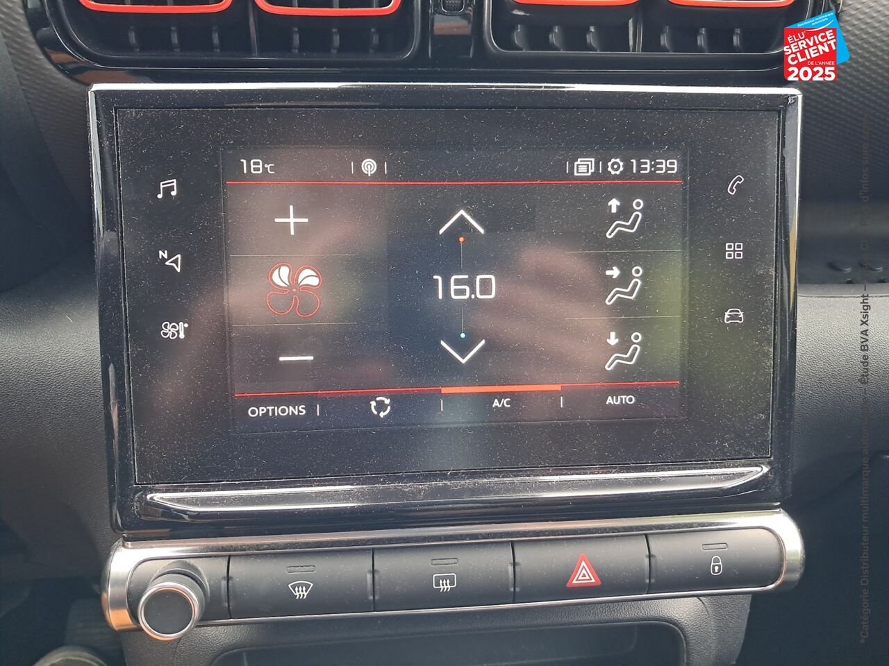 Véhicule d'occasion CITROEN C3 AIRCROSS PURETECH 110CH S/S SHINE E6.D GPS chez Renault Saint-Louis