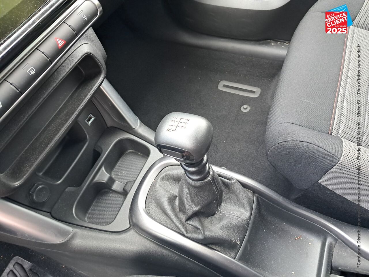 Véhicule d'occasion CITROEN C3 AIRCROSS PURETECH 110CH S/S SHINE E6.D GPS chez Renault Saint-Louis