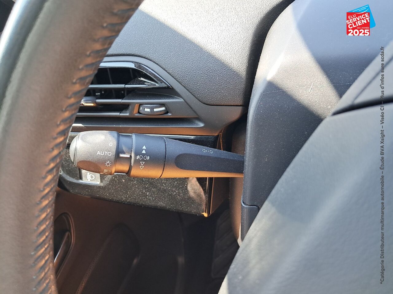 Véhicule d'occasion CITROEN C4 PICASSO PURETECH 130CH FEEL S/S GPS chez Toyota Thionville