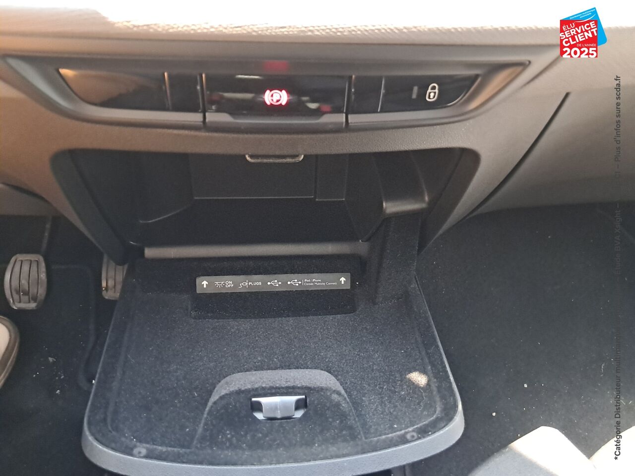Véhicule d'occasion CITROEN C4 PICASSO PURETECH 130CH FEEL S/S GPS chez Toyota Thionville