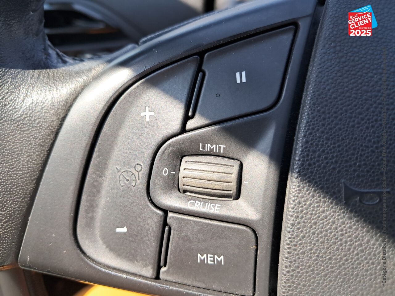 Véhicule d'occasion CITROEN C4 PICASSO PURETECH 130CH FEEL S/S GPS chez Toyota Thionville