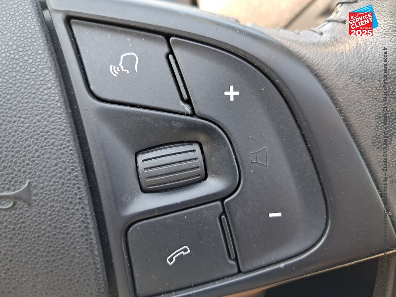 Véhicule d'occasion CITROEN C4 PICASSO PURETECH 130CH FEEL S/S GPS chez Toyota Thionville