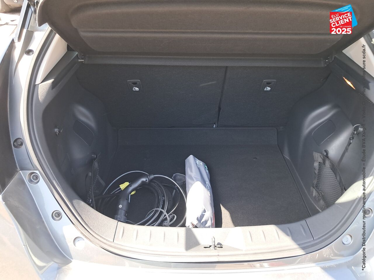 Véhicule d'occasion NISSAN LEAF 150CH 40KWH ACENTA 21.5 chez Hyundai Epernay