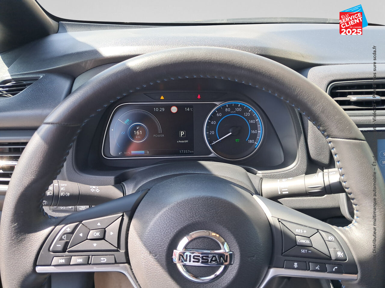 Véhicule d'occasion NISSAN LEAF 150CH 40KWH ACENTA 21.5 chez Hyundai Epernay