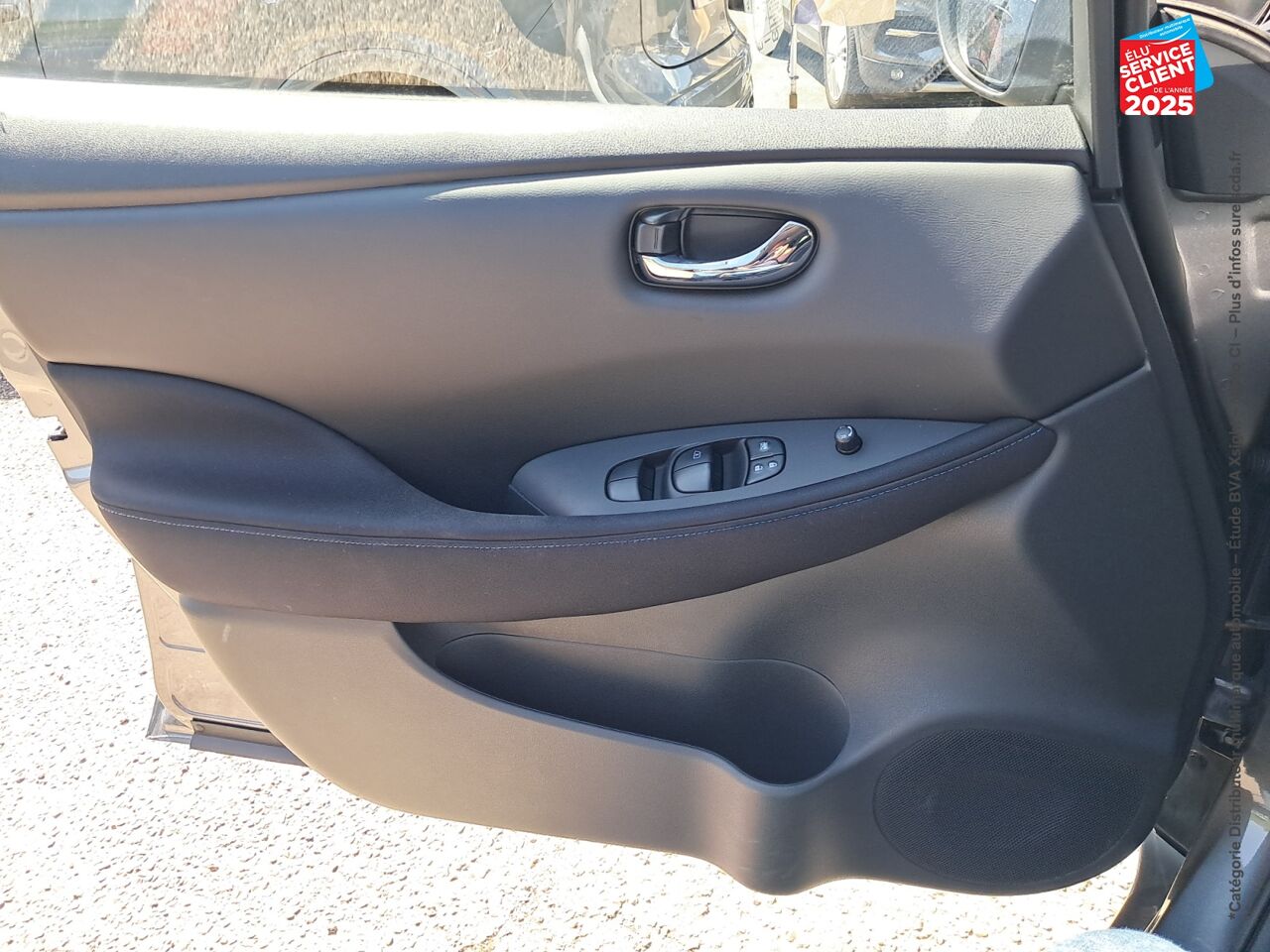 Véhicule d'occasion NISSAN LEAF 150CH 40KWH ACENTA 21.5 chez Hyundai Epernay