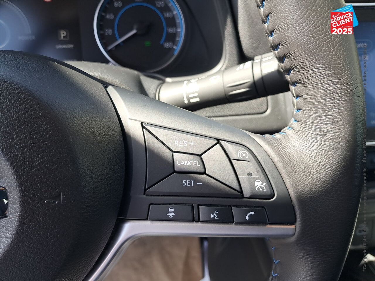 Véhicule d'occasion NISSAN LEAF 150CH 40KWH ACENTA 21.5 chez Hyundai Epernay