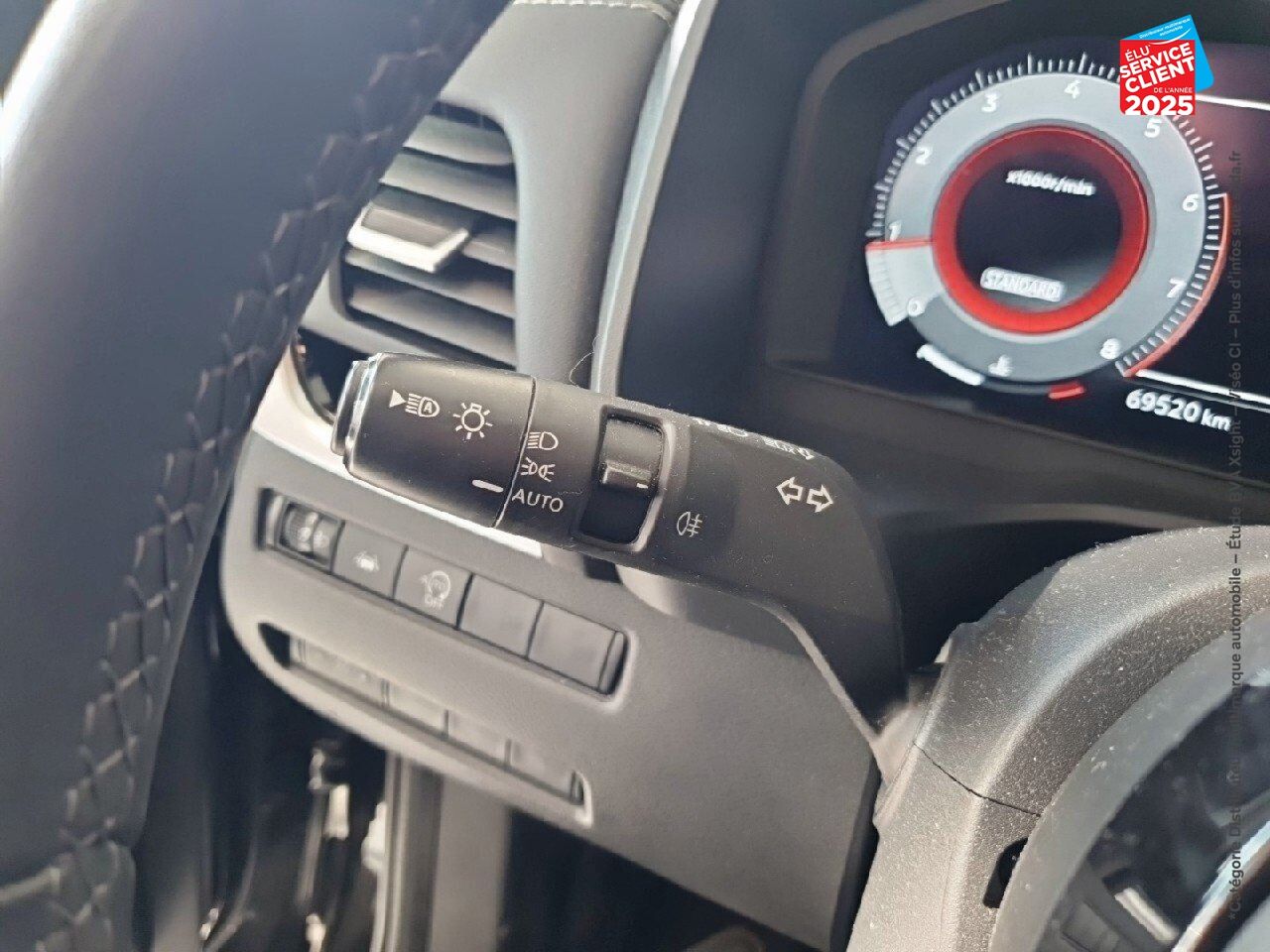 Véhicule d'occasion NISSAN QASHQAI 1.3 MILD HYBRID 140CH N-CONNECTA 2022 TPANO CAMERA GPS chez Nissan Belfort