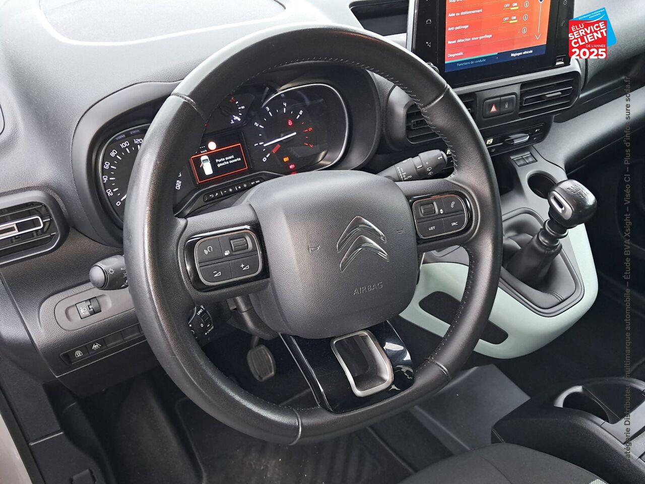 Véhicule d'occasion CITROEN BERLINGO M BLUEHDI 130CH S/S SHINE GPS CAMERA HUD chez Renault Colmar