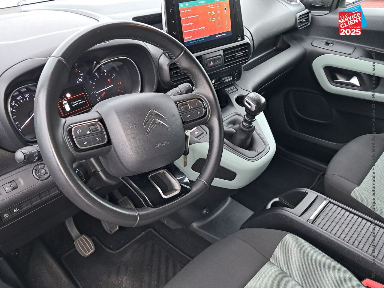 Véhicule d'occasion CITROEN BERLINGO M BLUEHDI 130CH S/S SHINE GPS CAMERA HUD chez Renault Colmar