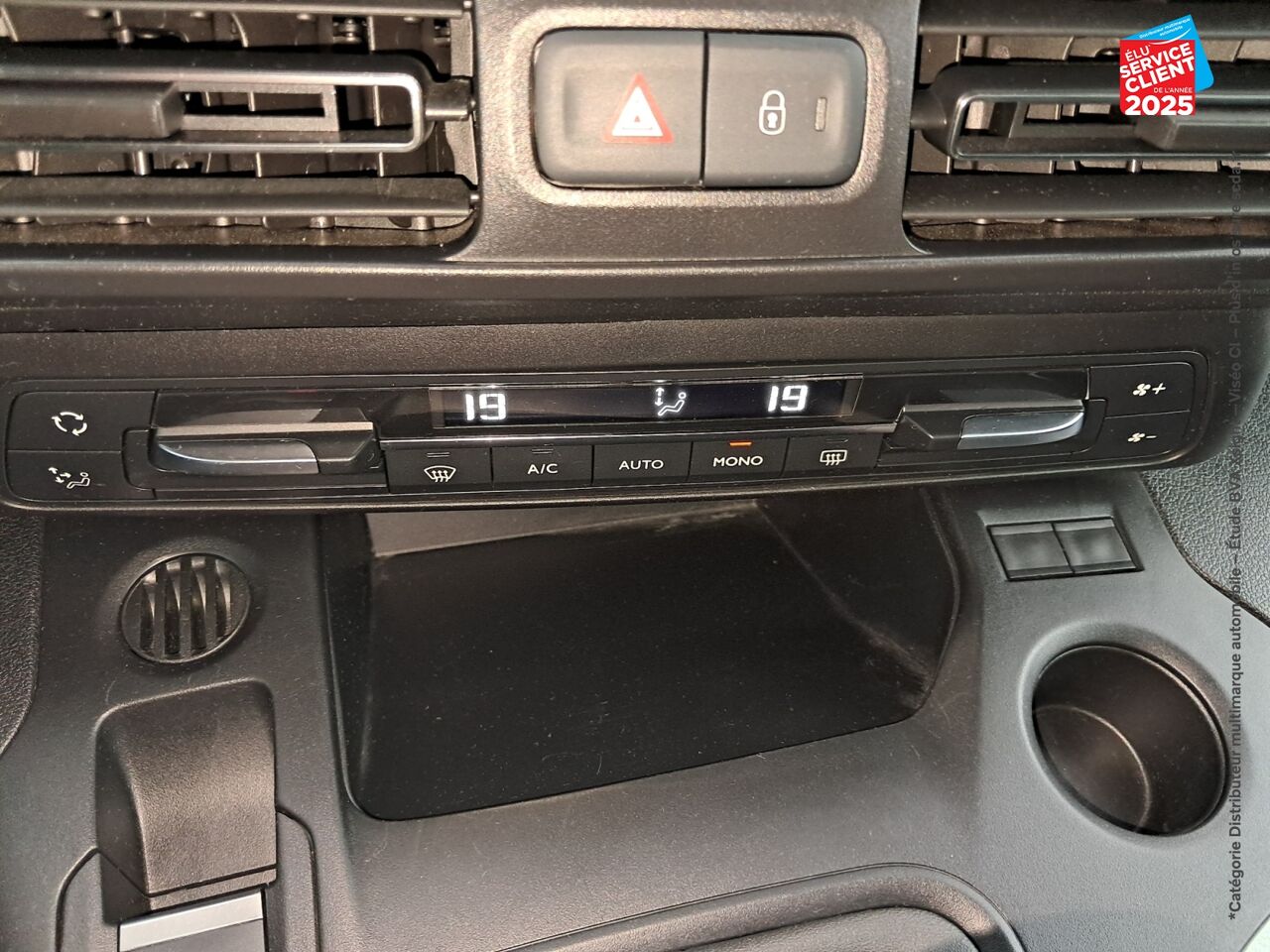 Véhicule d'occasion CITROEN BERLINGO M BLUEHDI 130CH S/S SHINE GPS CAMERA HUD chez Renault Colmar