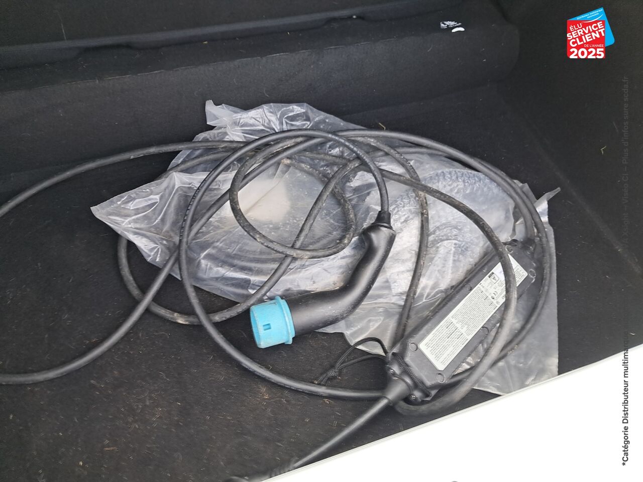 Véhicule d'occasion RENAULT ZOE LIFE CHARGE NORMALE R90 MY19 chez HESS Automobile