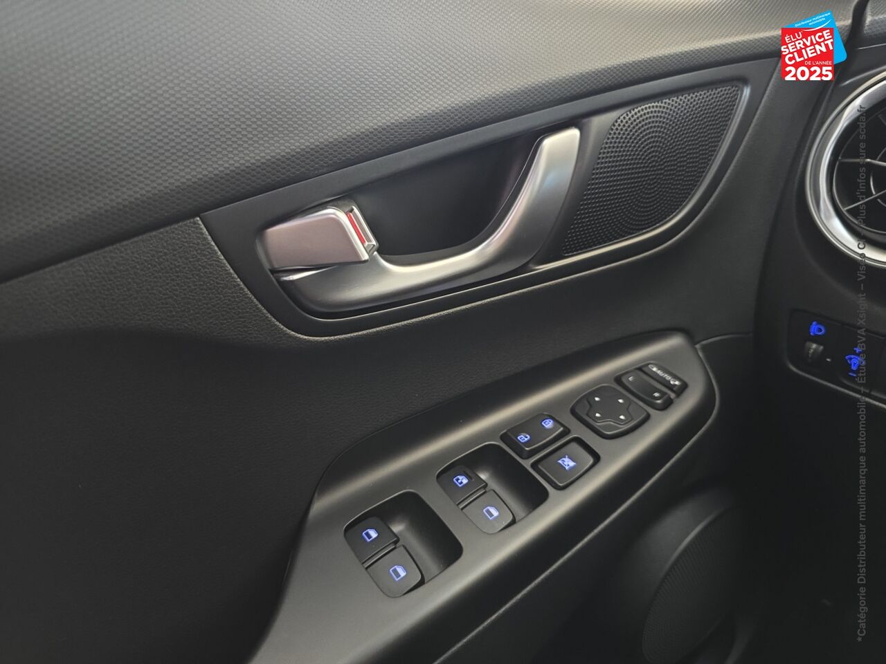 Véhicule d'occasion HYUNDAI KONA ELECTRIC 64KWH - 204CH INTUITIVE chez Renault Sélestat