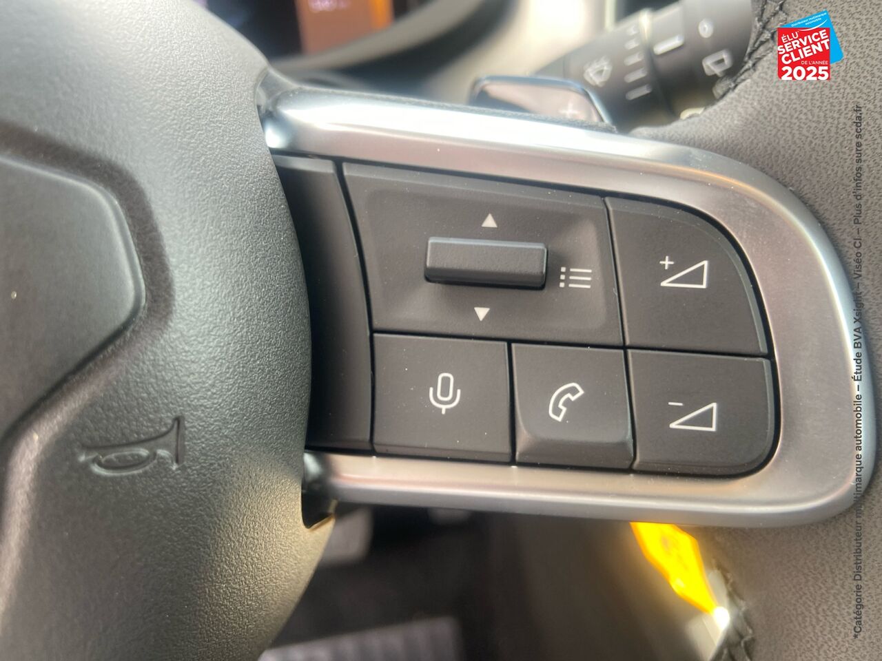 Véhicule neuf JEEP AVENGER 1.2 TURBO T3 100CH MHEV ALTITUDE BVR6 EHYBRID chez Fiat Mulhouse