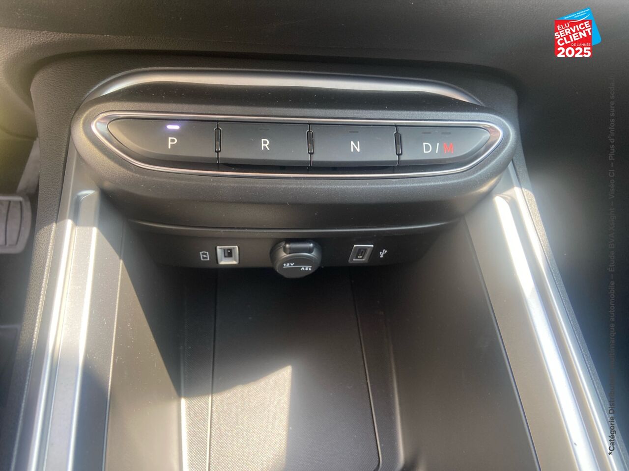Véhicule neuf JEEP AVENGER 1.2 TURBO T3 100CH MHEV ALTITUDE BVR6 EHYBRID chez Fiat Mulhouse