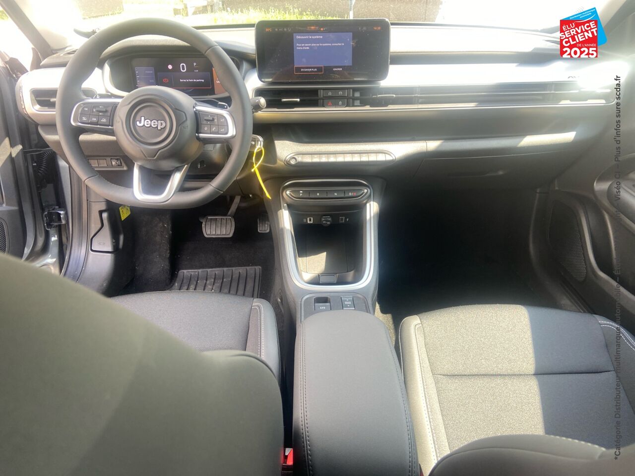Véhicule neuf JEEP AVENGER 1.2 TURBO T3 100CH MHEV ALTITUDE BVR6 EHYBRID chez Fiat Mulhouse