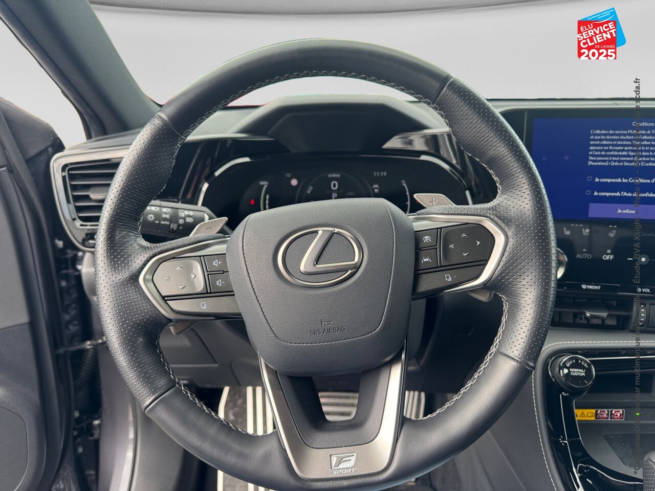 Véhicule d'occasion LEXUS NX 450H+ F SPORT EXECUTIVE 4WD TOUVRANT SIEGES CHAUF/VENTIL/CUIR VOLANT CHAUF GPS CAMERA chez Lexus Strasbourg