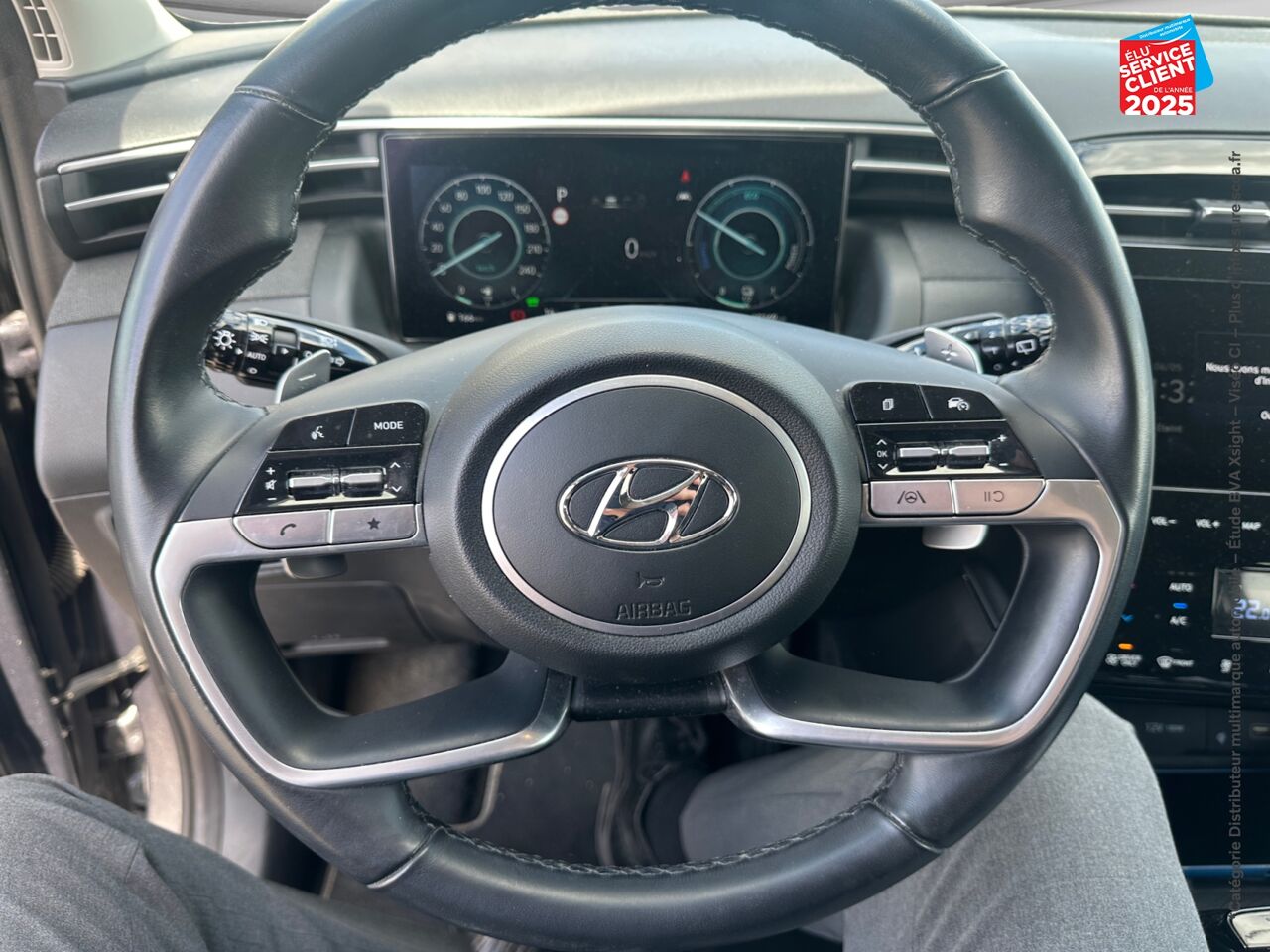 Véhicule d'occasion HYUNDAI TUCSON 1.6 T-GDI 265CH PHEV CREATIVE BVA6 HTRAC SIEGES CHAUF GPS CAMERA chez Hyundai Chalons