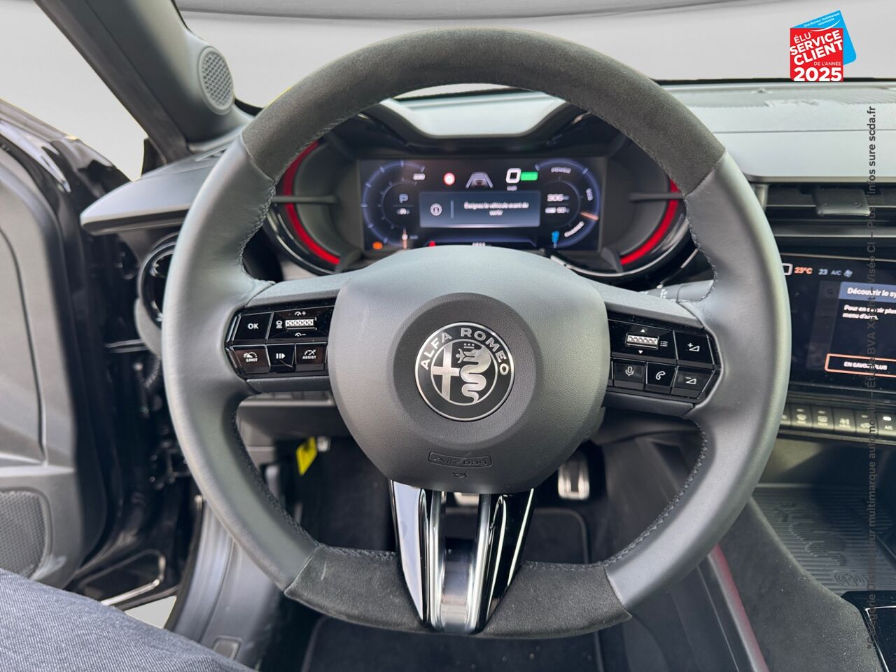 Véhicule neuf ALFA ROMEO JUNIOR ELETTRICA 280CH VELOCE chez Fiat Mulhouse