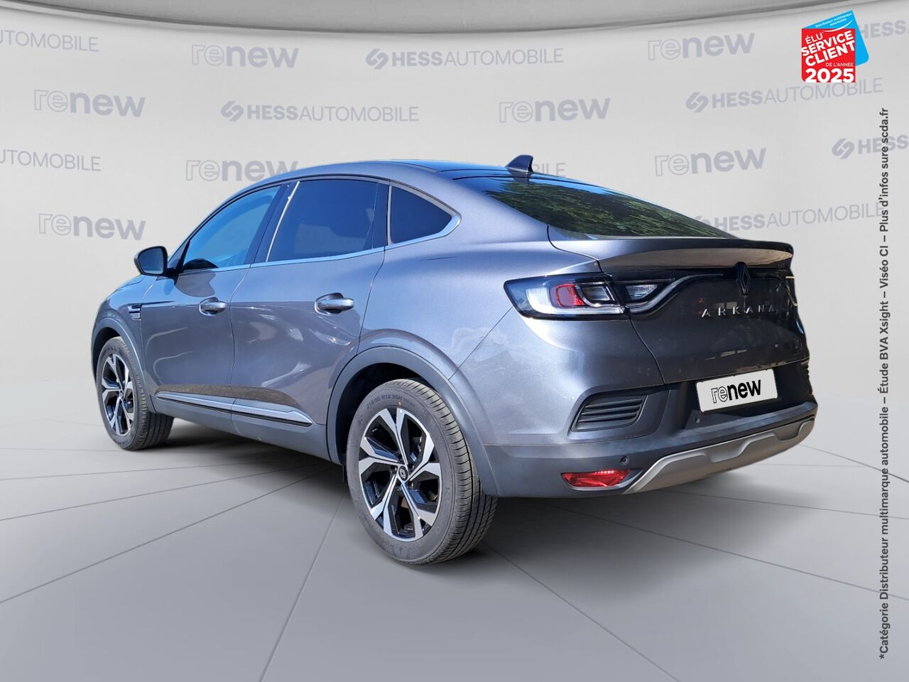 Véhicule d'occasion RENAULT ARKANA 1.6 E-TECH 145CH FULL HYBRID TECHNO -23 chez Peugeot Charleville
