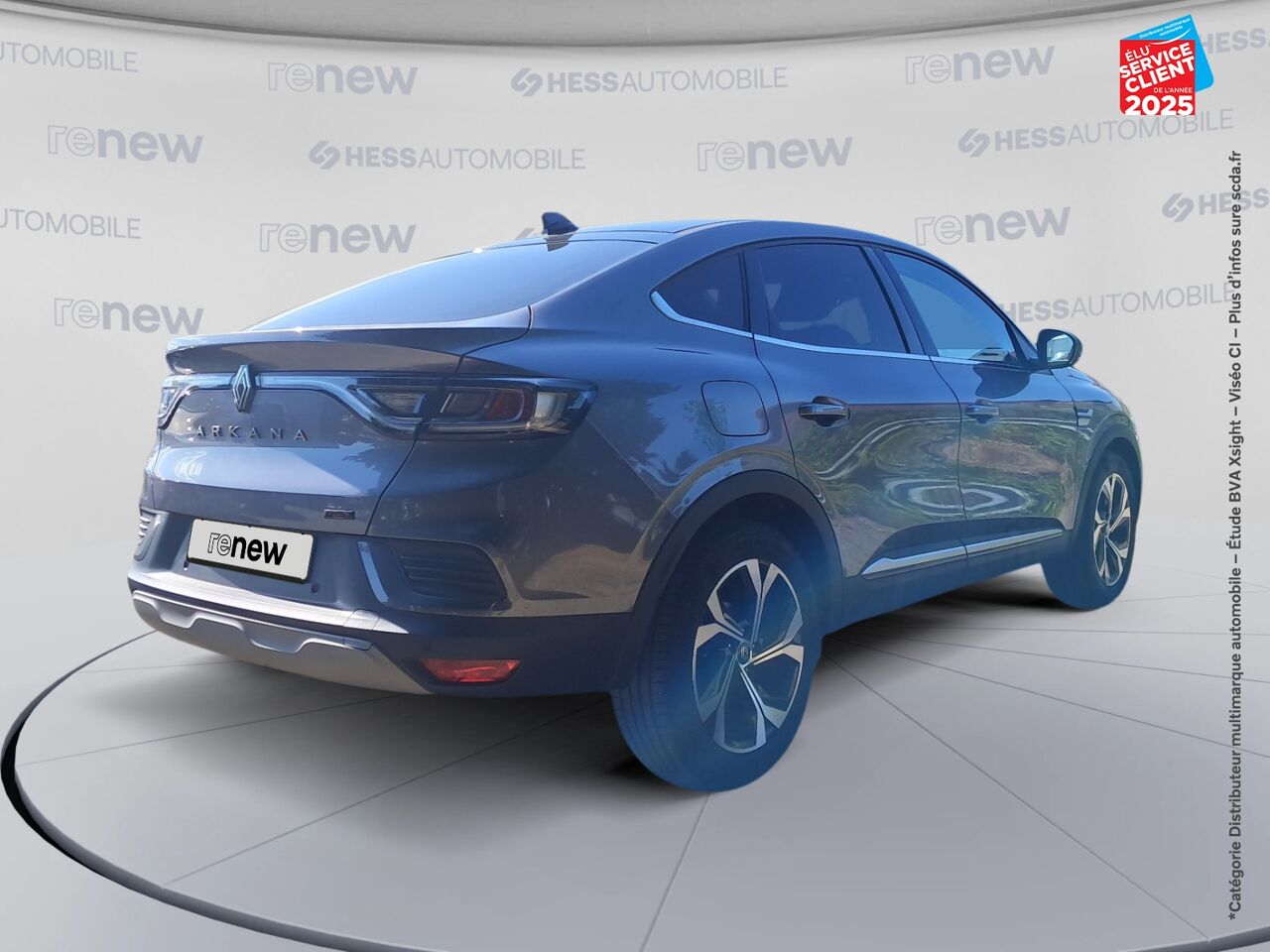 Véhicule d'occasion RENAULT ARKANA 1.6 E-TECH 145CH FULL HYBRID TECHNO -23 chez Peugeot Charleville