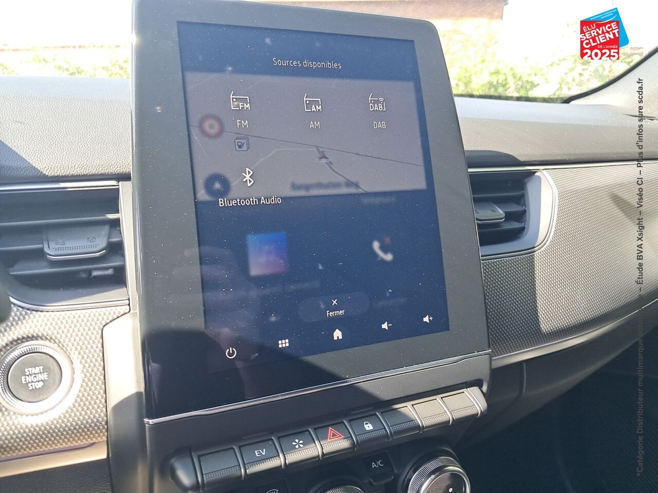 Véhicule d'occasion RENAULT ARKANA 1.6 E-TECH 145CH FULL HYBRID TECHNO -23 chez Peugeot Charleville