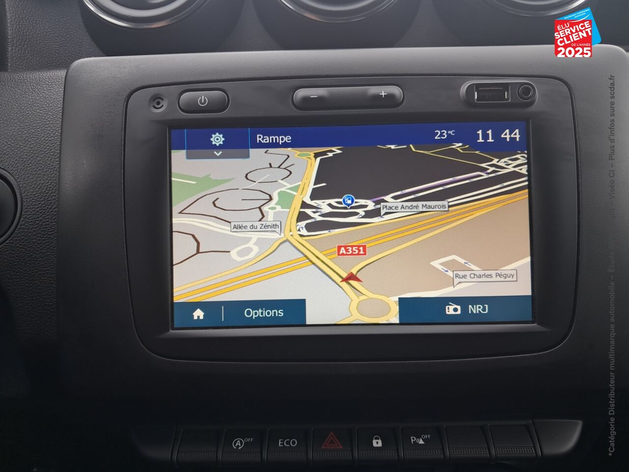 Véhicule d'occasion DACIA DUSTER 1.0 ECO-G 100CH PRESTIGE 4X2 - 20 GPS CAMERA chez Nissan Strasbourg