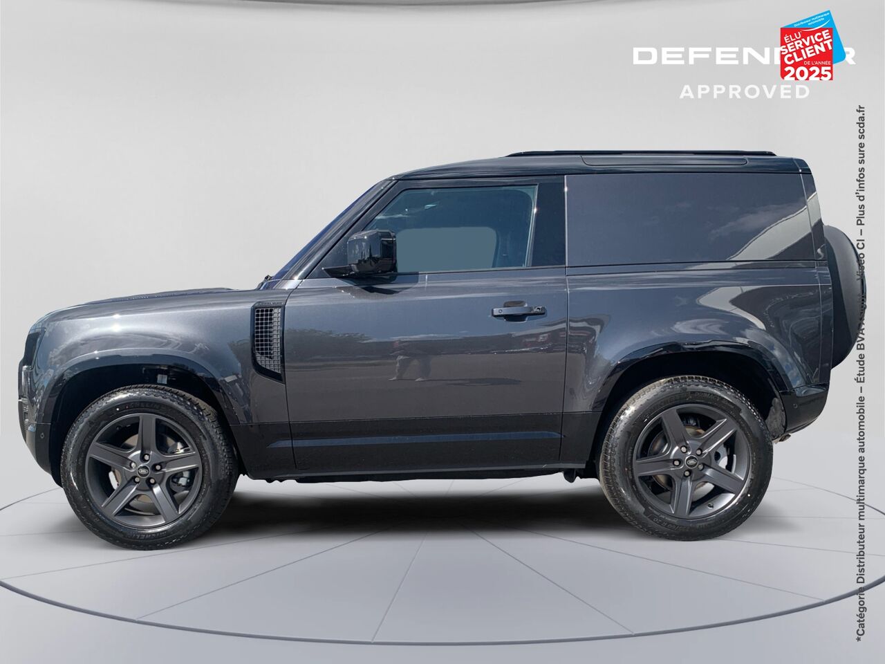 Véhicule d'occasion LAND-ROVER DEFENDER 90 3.0 D250 HARD TOP X-DYNAMIC SE chez Dacia Belfort
