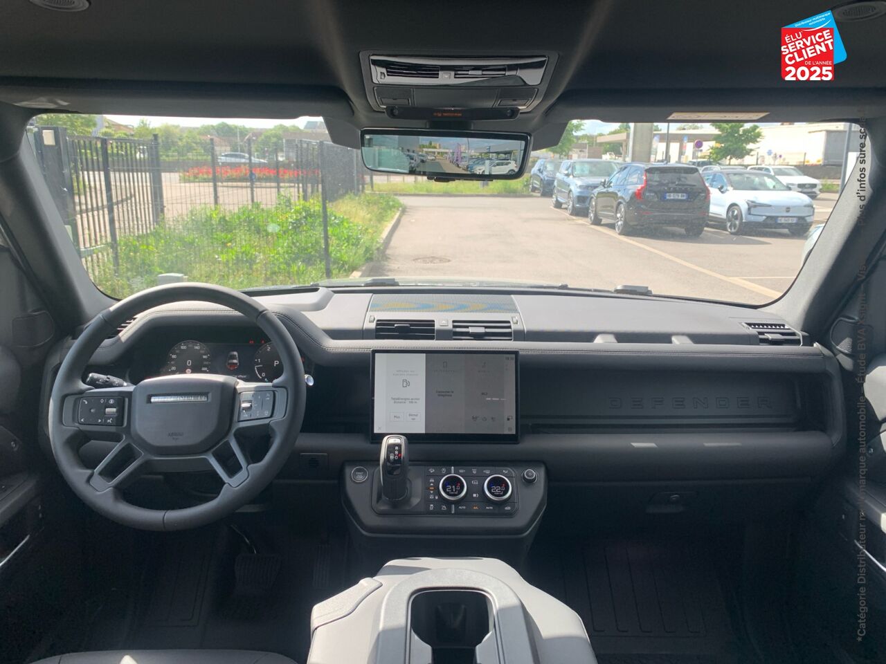 Véhicule d'occasion LAND-ROVER DEFENDER 90 3.0 D250 HARD TOP X-DYNAMIC SE chez Dacia Belfort