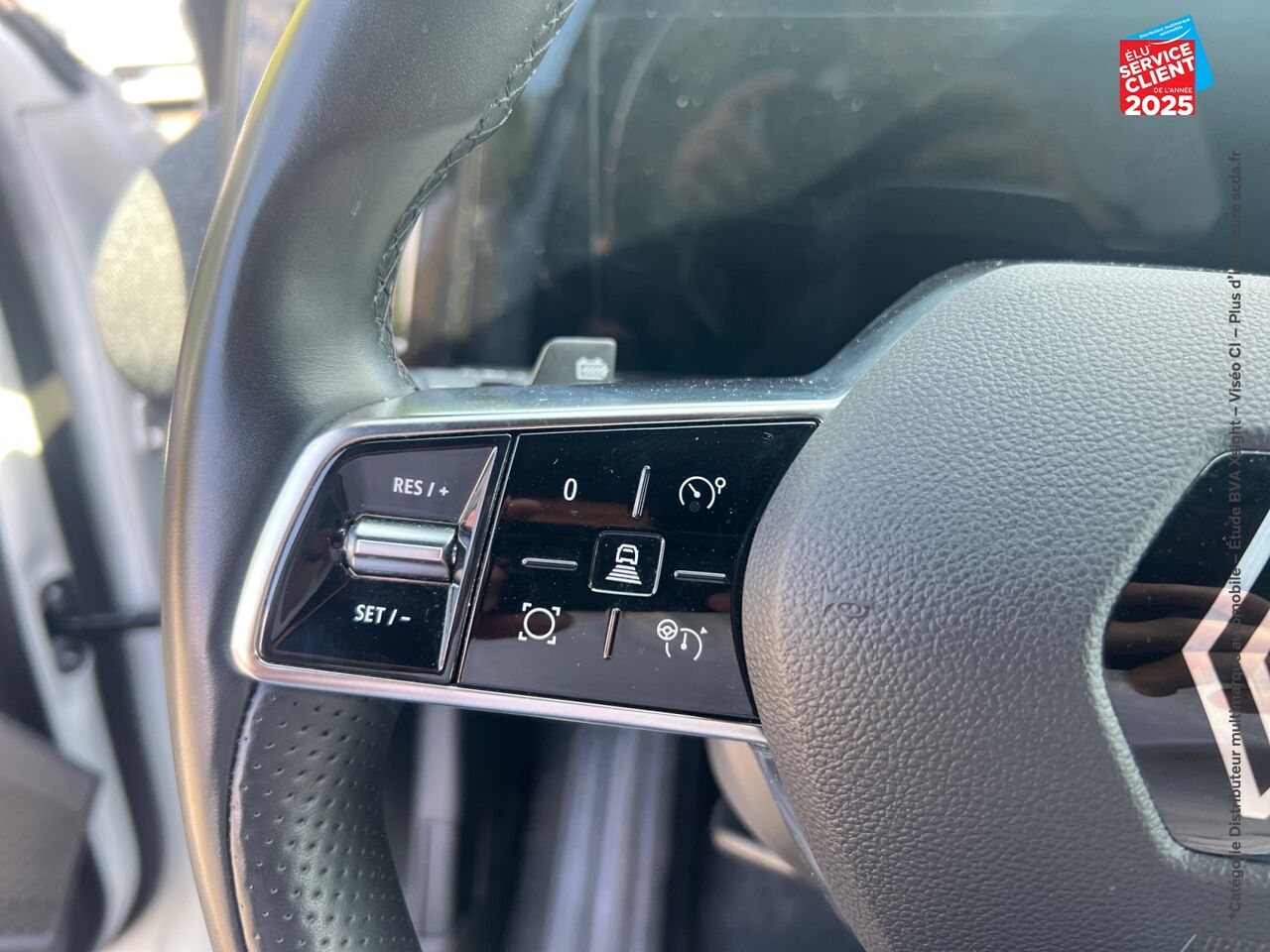 Véhicule d'occasion RENAULT MEGANE E-TECH ELECTRIC EV40 130CH TECHNO STANDARD CHARGE chez Renault Sélestat