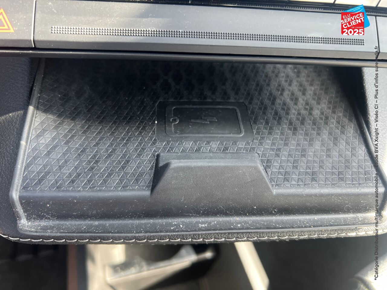 Véhicule d'occasion RENAULT MEGANE E-TECH ELECTRIC EV40 130CH TECHNO STANDARD CHARGE chez Renault Sélestat