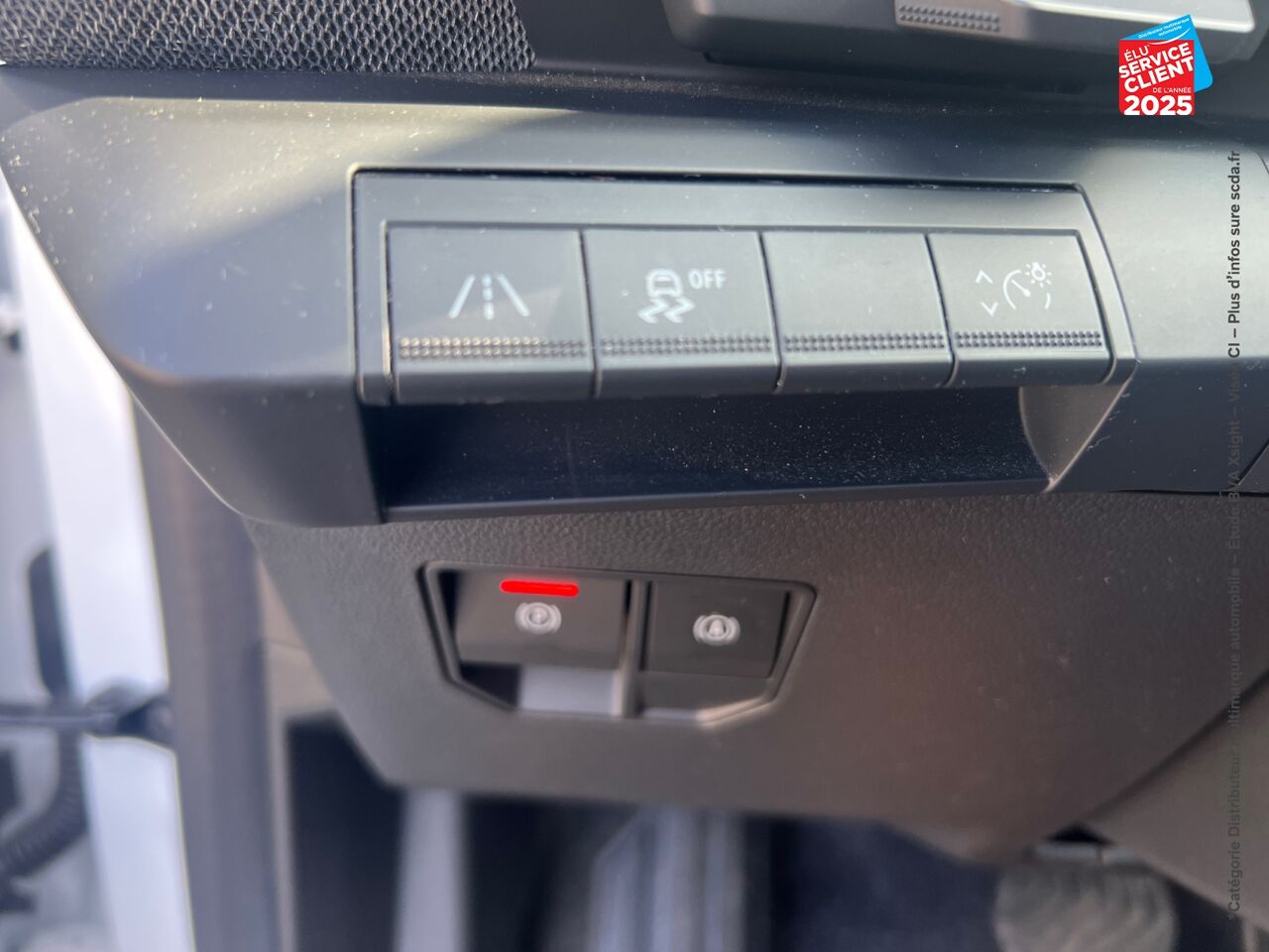 Véhicule d'occasion RENAULT MEGANE E-TECH ELECTRIC EV40 130CH TECHNO STANDARD CHARGE chez Renault Sélestat