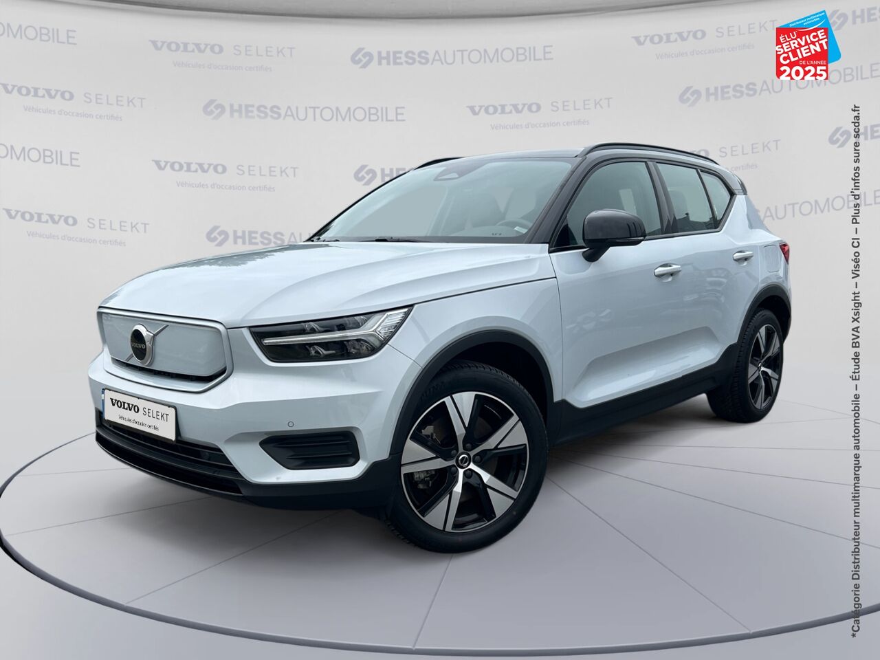 Véhicule d'occasion VOLVO XC40 RECHARGE TWIN AWD 408CH PLUS EDT SIEGE CHAUF VOLANT CHAUF CAMERA GPS chez Volvo Metz