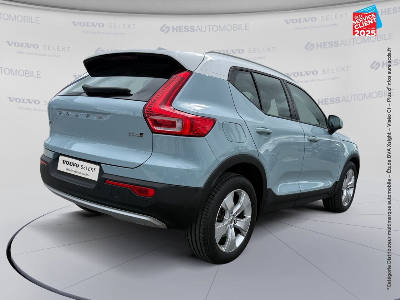 Véhicule d'occasion VOLVO XC40 D4 ADBLUE AWD 190CH MOMENTUM GEARTRONIC 8 GPS CAMERA chez Renault Saint-Louis