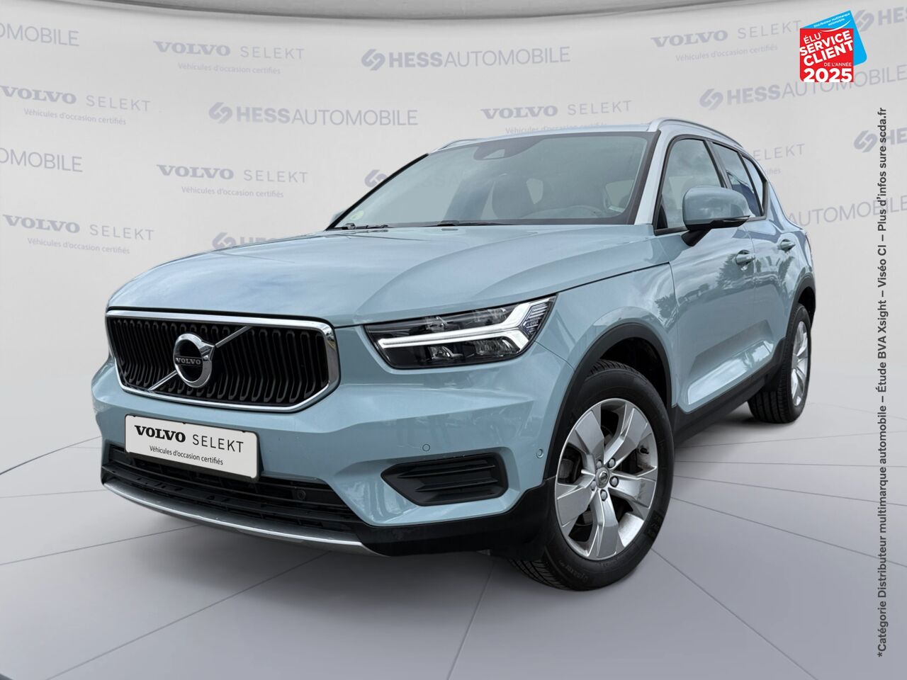 Véhicule d'occasion VOLVO XC40 D4 ADBLUE AWD 190CH MOMENTUM GEARTRONIC 8 GPS CAMERA chez Renault Saint-Louis