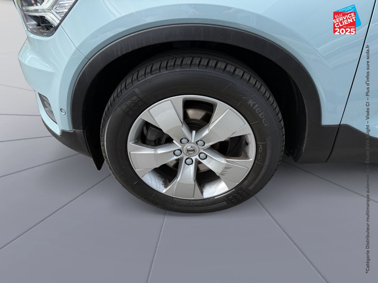 Véhicule d'occasion VOLVO XC40 D4 ADBLUE AWD 190CH MOMENTUM GEARTRONIC 8 GPS CAMERA chez Renault Saint-Louis