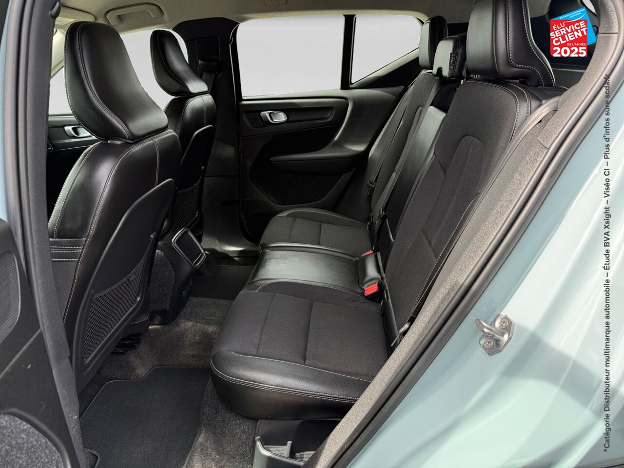 Véhicule d'occasion VOLVO XC40 D4 ADBLUE AWD 190CH MOMENTUM GEARTRONIC 8 GPS CAMERA chez Renault Saint-Louis