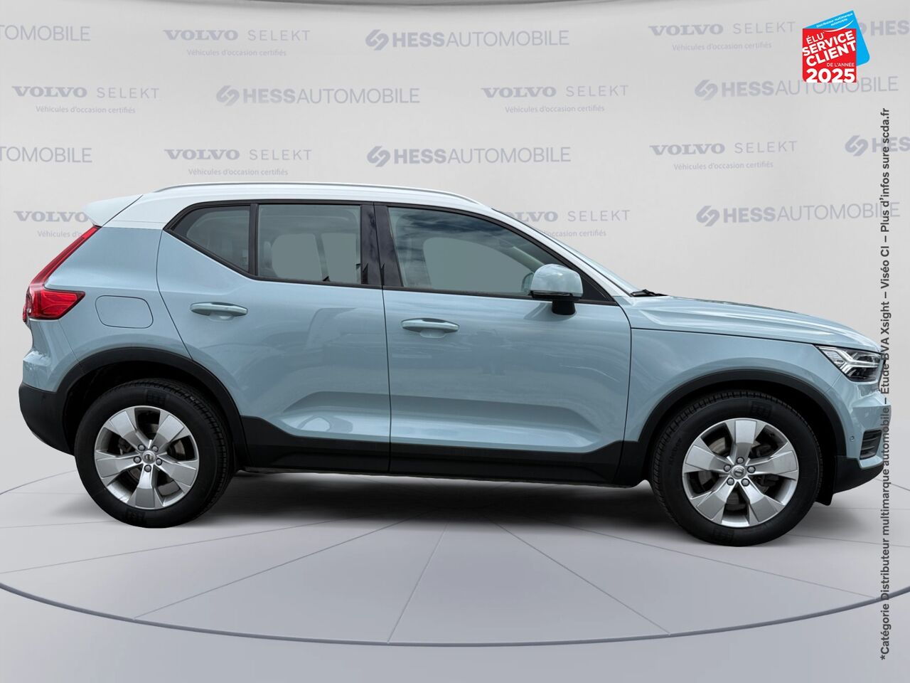 Véhicule d'occasion VOLVO XC40 D4 ADBLUE AWD 190CH MOMENTUM GEARTRONIC 8 GPS CAMERA chez Renault Saint-Louis