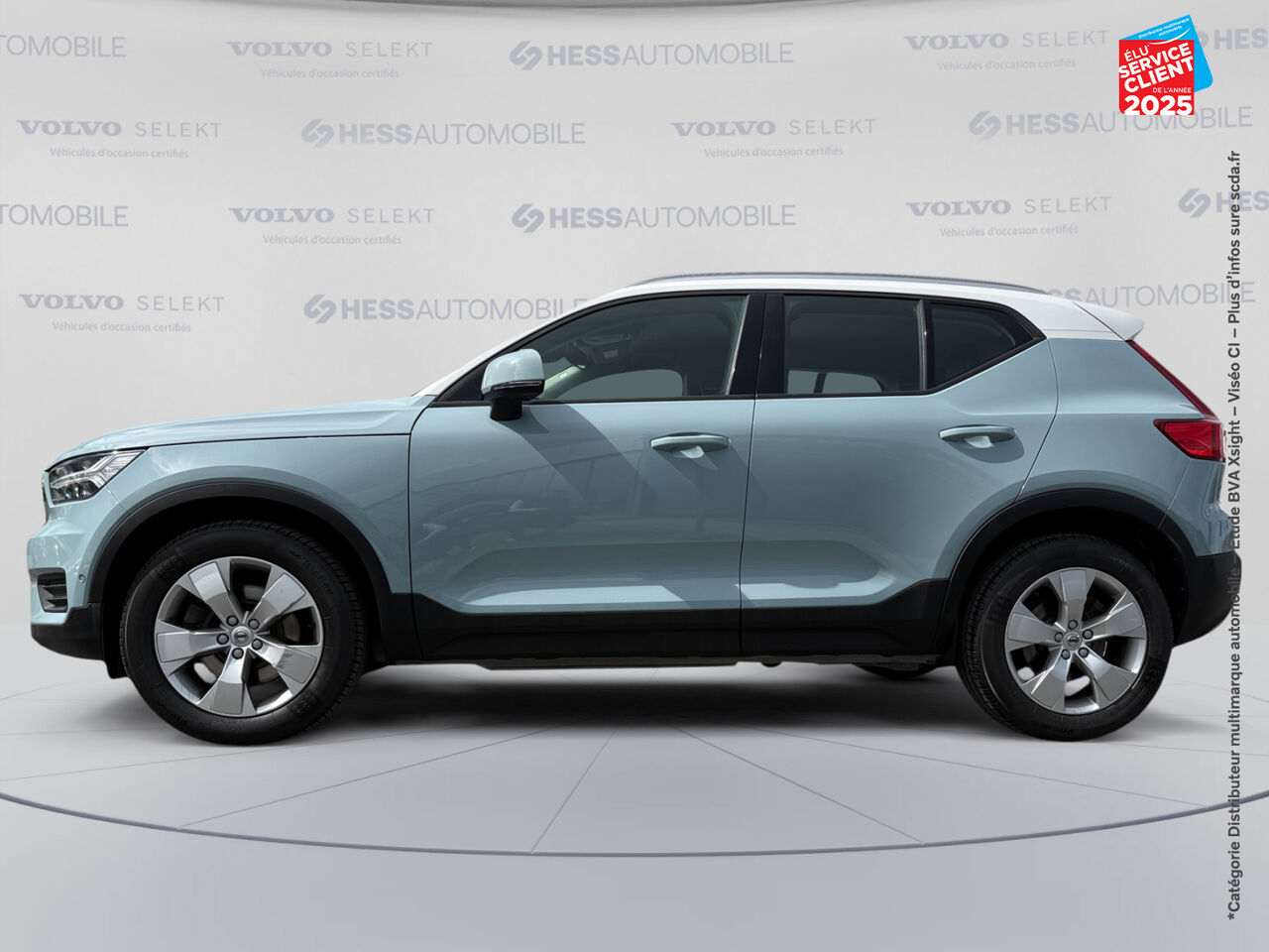Véhicule d'occasion VOLVO XC40 D4 ADBLUE AWD 190CH MOMENTUM GEARTRONIC 8 GPS CAMERA chez Renault Saint-Louis