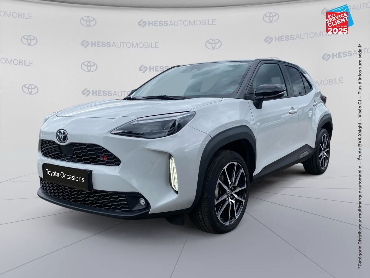 Véhicule d'occasion TOYOTA YARIS CROSS 116H GR SPORT MY22 chez Toyota Verdun