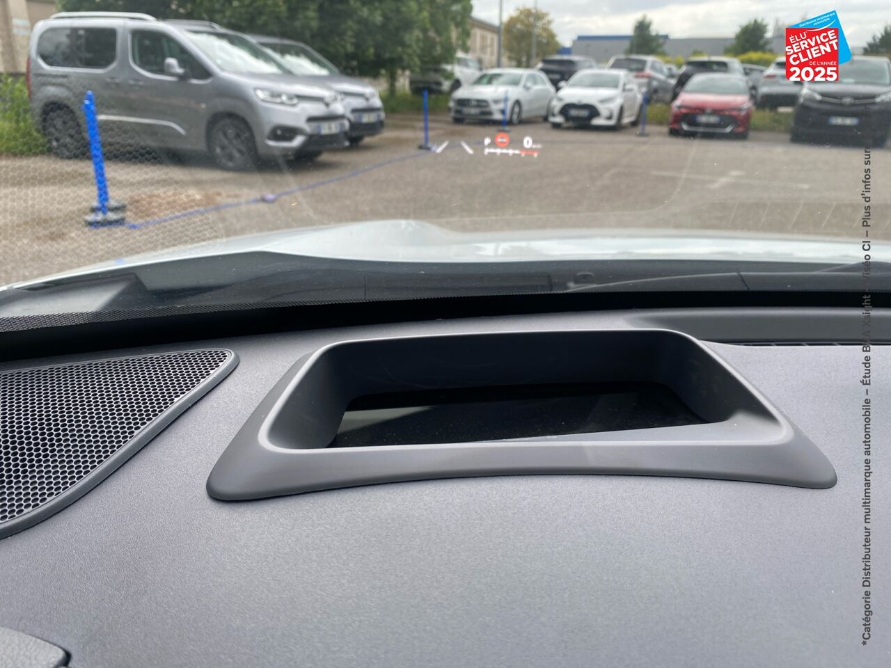 Véhicule d'occasion TOYOTA YARIS CROSS 116H GR SPORT MY22 chez Toyota Verdun