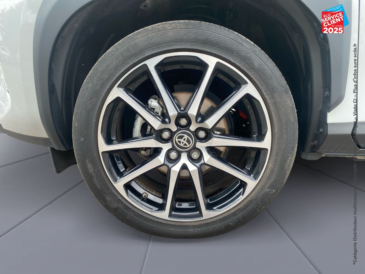 Véhicule d'occasion TOYOTA YARIS CROSS 116H GR SPORT MY22 chez Toyota Verdun